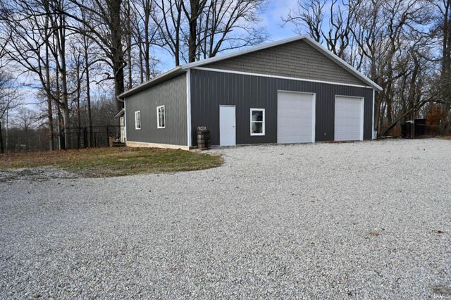 291 Phillips Lane, Springville, IN 47462
