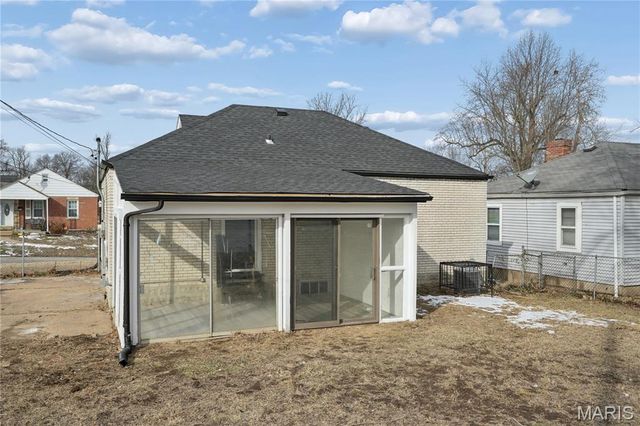 222 Henquin Drive, St Louis, MO 63135