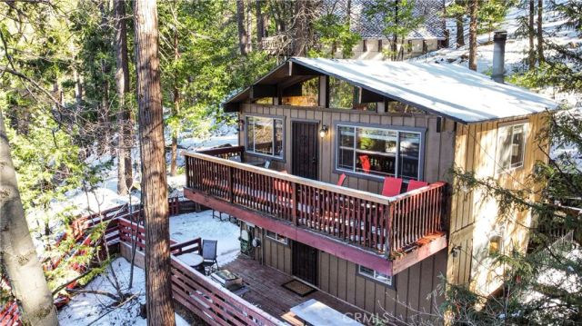 24719 Valle, Crestline, CA 92325