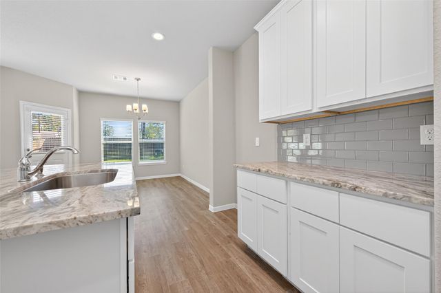 202 Emerald Thicket Lane, Huffman, TX 77336