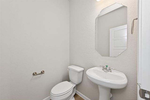 202 Emerald Thicket Lane, Huffman, TX 77336