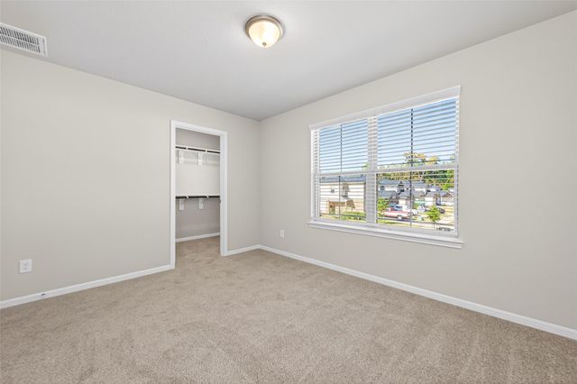 202 Emerald Thicket Lane, Huffman, TX 77336