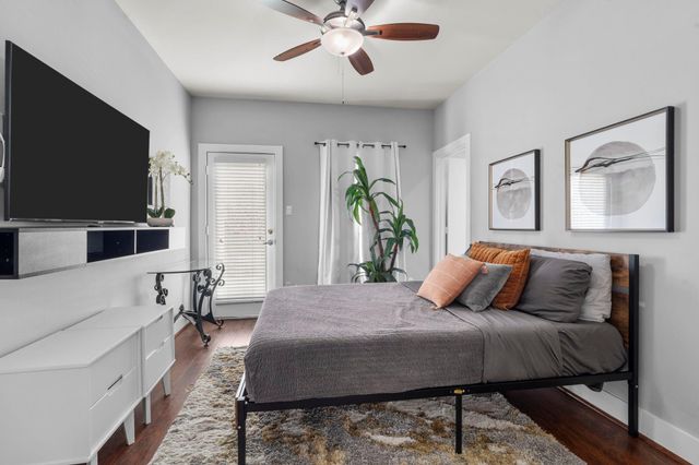 926 Lester Street, Houston, TX 77007