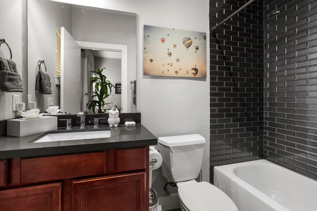 926 Lester Street, Houston, TX 77007