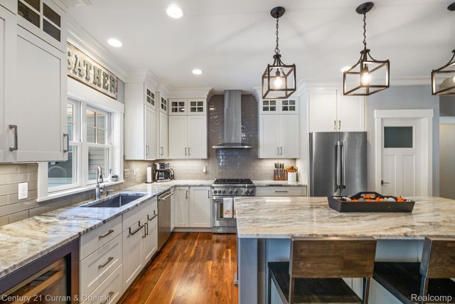 1306 Victoria Lane, Fenton Charter Township, MI 48430