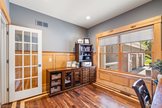 1306 Victoria Lane, Fenton Charter Township, MI 48430