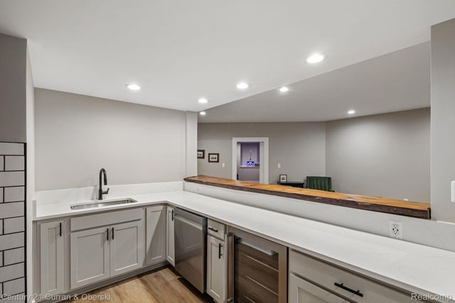 1306 Victoria Lane, Fenton Charter Township, MI 48430