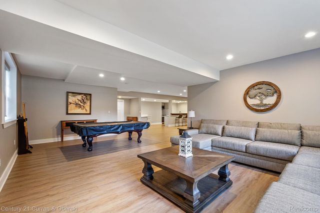 1306 Victoria Lane, Fenton Charter Township, MI 48430