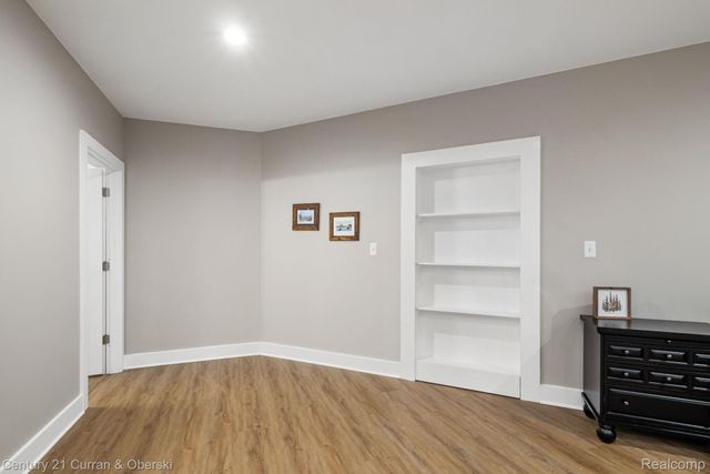 1306 Victoria Lane, Fenton Charter Township, MI 48430