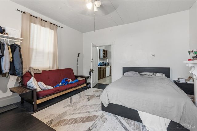 2327 Stratford Avenue, Cincinnati, OH 45219