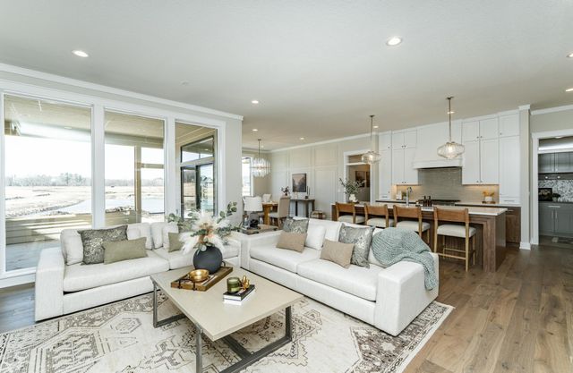 1747 Mayowood Court SW, Rochester, MN 55902