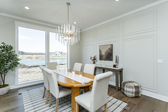 1747 Mayowood Court SW, Rochester, MN 55902