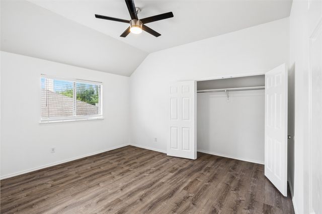 9009 Water Oak Drive, Arlington, TX 76002