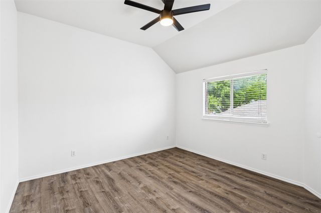 9009 Water Oak Drive, Arlington, TX 76002