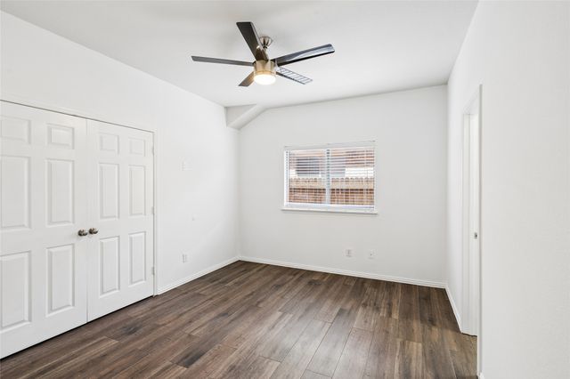 9009 Water Oak Drive, Arlington, TX 76002