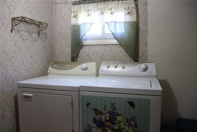 340 Morris Drive, Montgomery, WV 25136