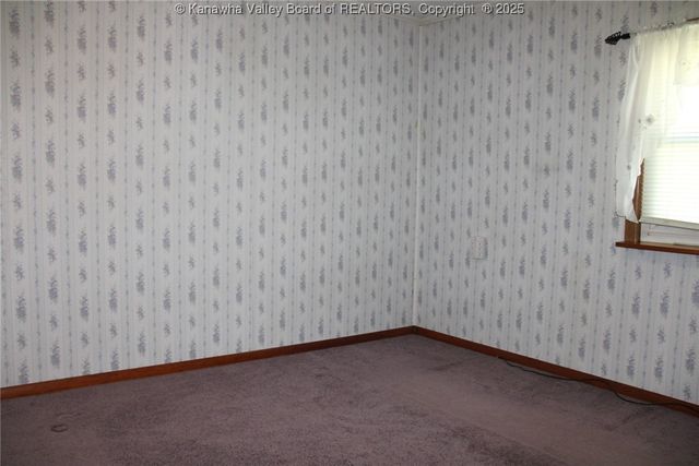 340 Morris Drive, Montgomery, WV 25136