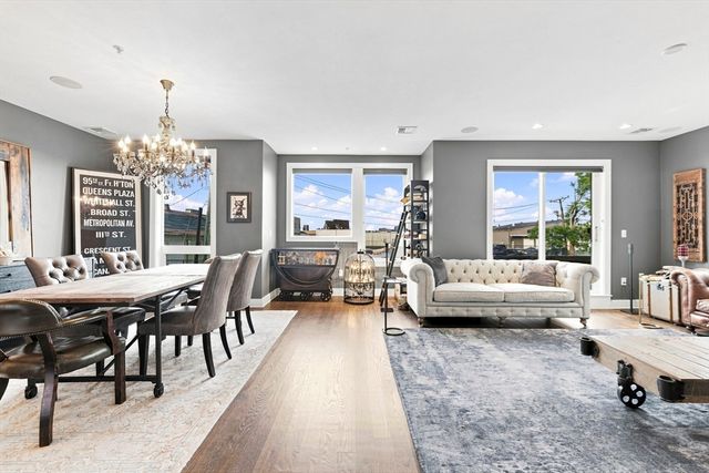 407 W 1st St 101, Boston, MA 02127