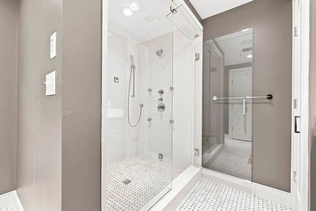407 W 1st St 101, Boston, MA 02127