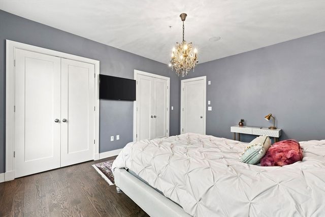 407 W 1st St 101, Boston, MA 02127