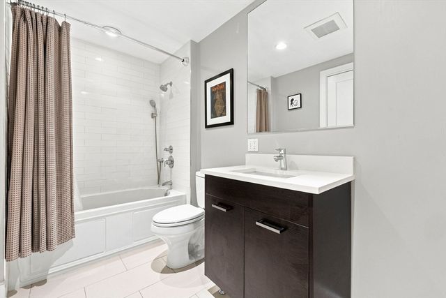 407 W 1st St 101, Boston, MA 02127