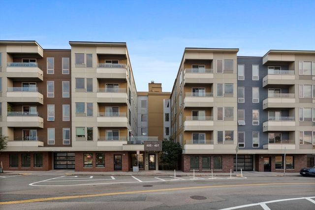 407 W 1st St 101, Boston, MA 02127