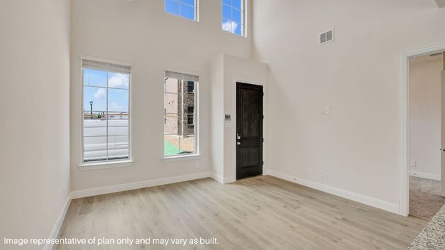 4532 Cinema St., Plano, TX 75024