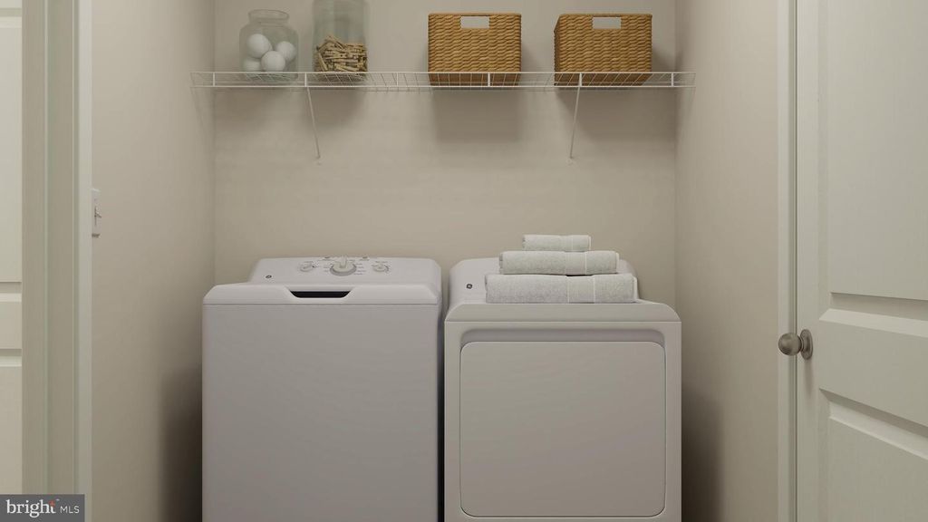 Image 9 of property listing at 12025 ROSEDALE CT, Ellendale, DE 19941