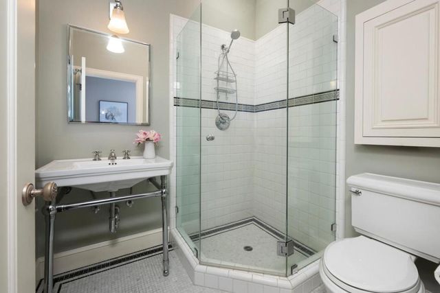 335 El Portal Avenue, Hillsborough, CA 94010