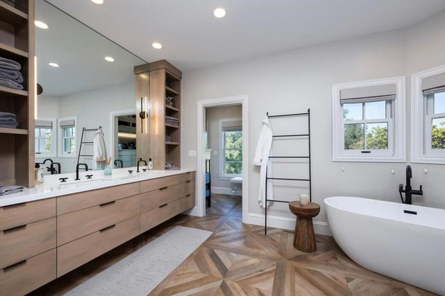 335 El Portal Avenue, Hillsborough, CA 94010