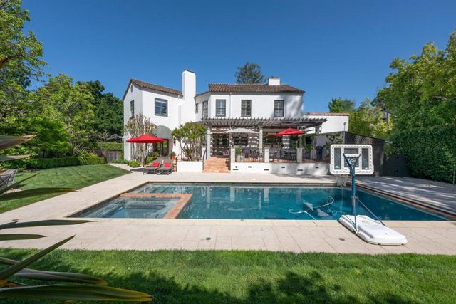 335 El Portal Avenue, Hillsborough, CA 94010