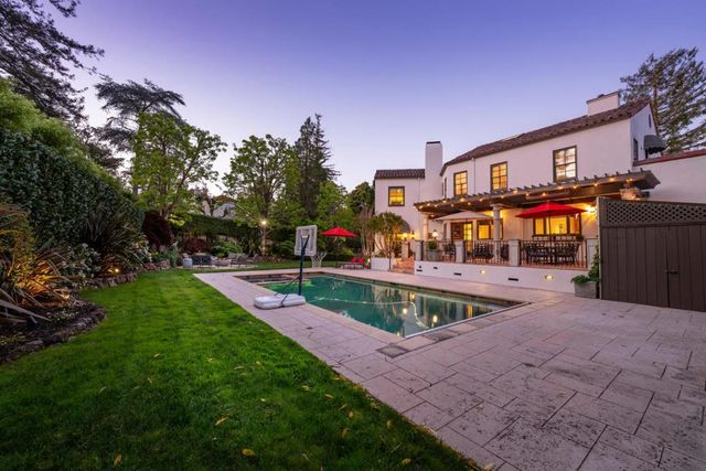 335 El Portal Avenue, Hillsborough, CA 94010