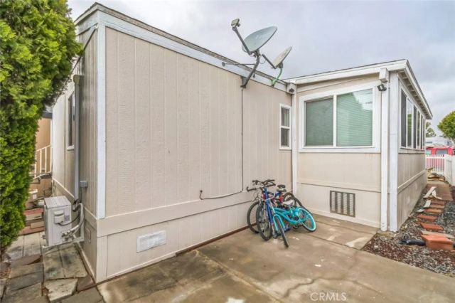 8221 Ilex 10, Fontana, CA 92335