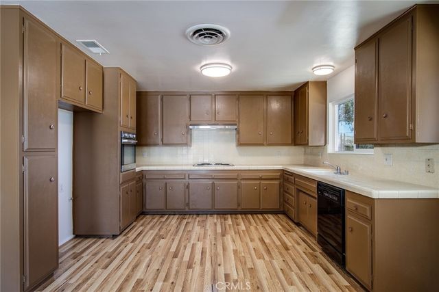 58390 Delano Trail, Yucca Valley, CA 92284