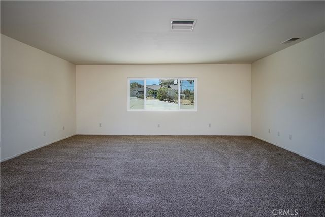 58390 Delano Trail, Yucca Valley, CA 92284