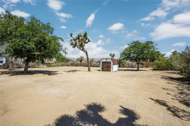 58390 Delano Trail, Yucca Valley, CA 92284