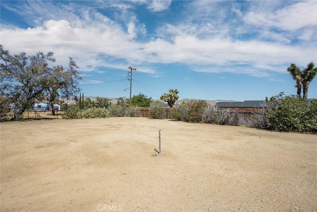 58390 Delano Trail, Yucca Valley, CA 92284