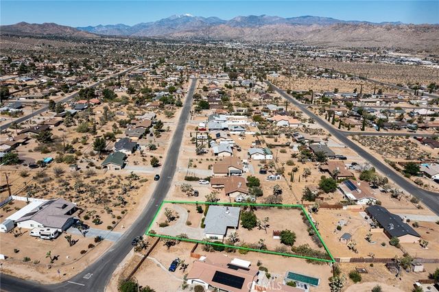 58390 Delano Trail, Yucca Valley, CA 92284