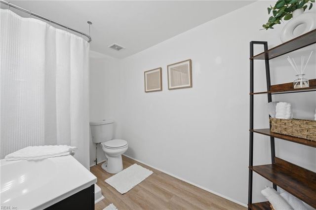 777 Holladay LN, Virginia Beach, VA 23455