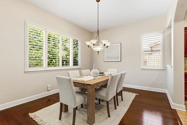 992 Hardy Ln, Lincoln, CA 95648