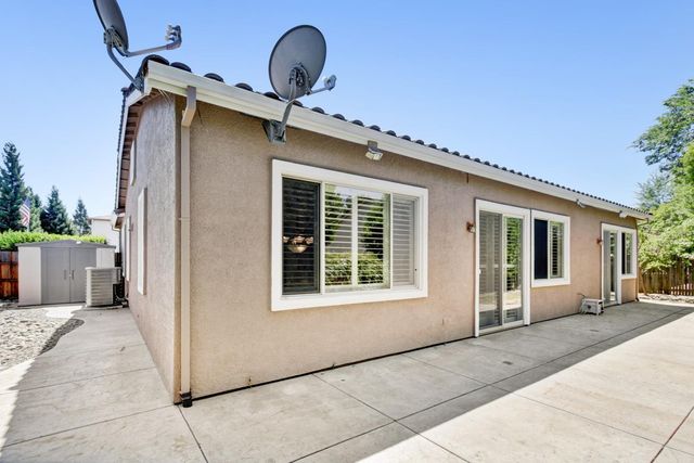 992 Hardy Ln, Lincoln, CA 95648