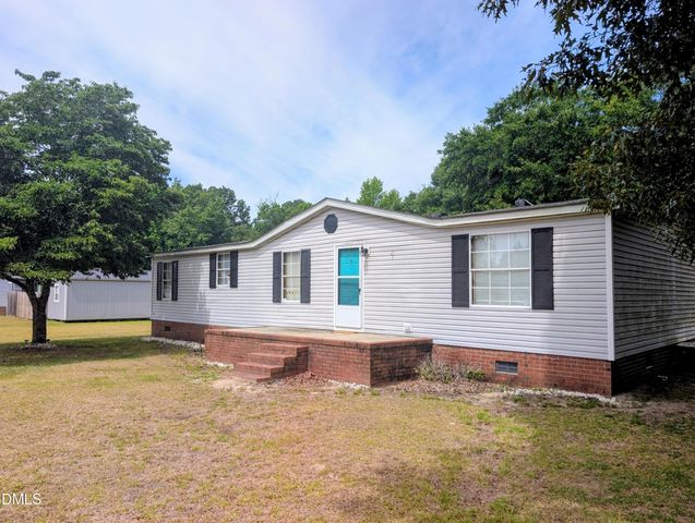 7737 Lucinda Lane, Linden, NC 28356