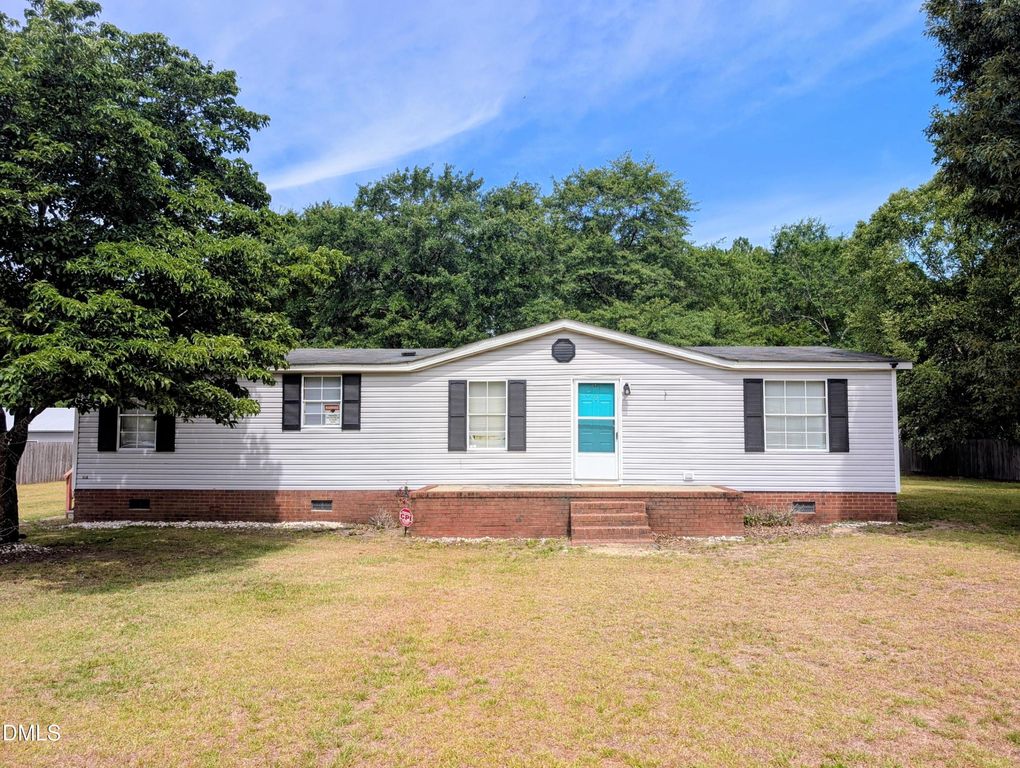7737 Lucinda Lane, Linden, NC 28356