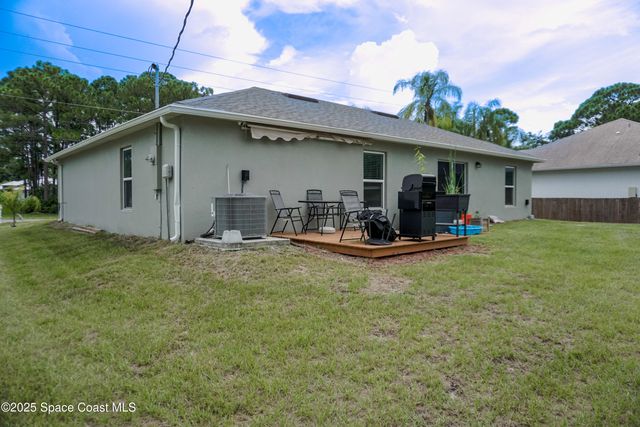 2154 San Filippo Drive SE, Palm Bay, FL 32909