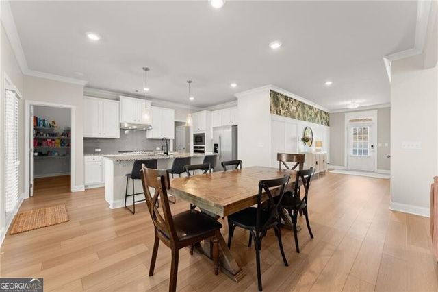 7098 Branch Creek Cove, Flowery Branch, GA 30542