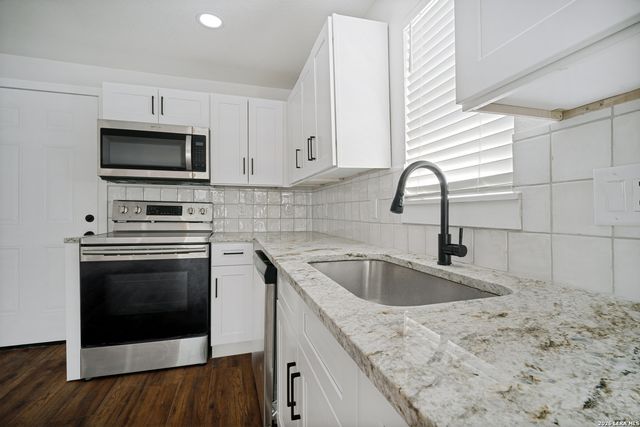 1627 SAN RAFAEL ST, San Antonio, TX 78214