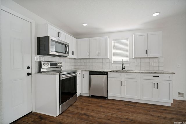 1627 SAN RAFAEL ST, San Antonio, TX 78214
