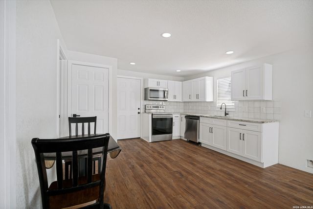 1627 SAN RAFAEL ST, San Antonio, TX 78214