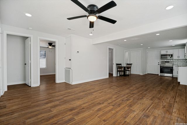 1627 SAN RAFAEL ST, San Antonio, TX 78214