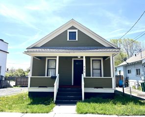 420 N 10th Street, Klamath Falls, OR 97601